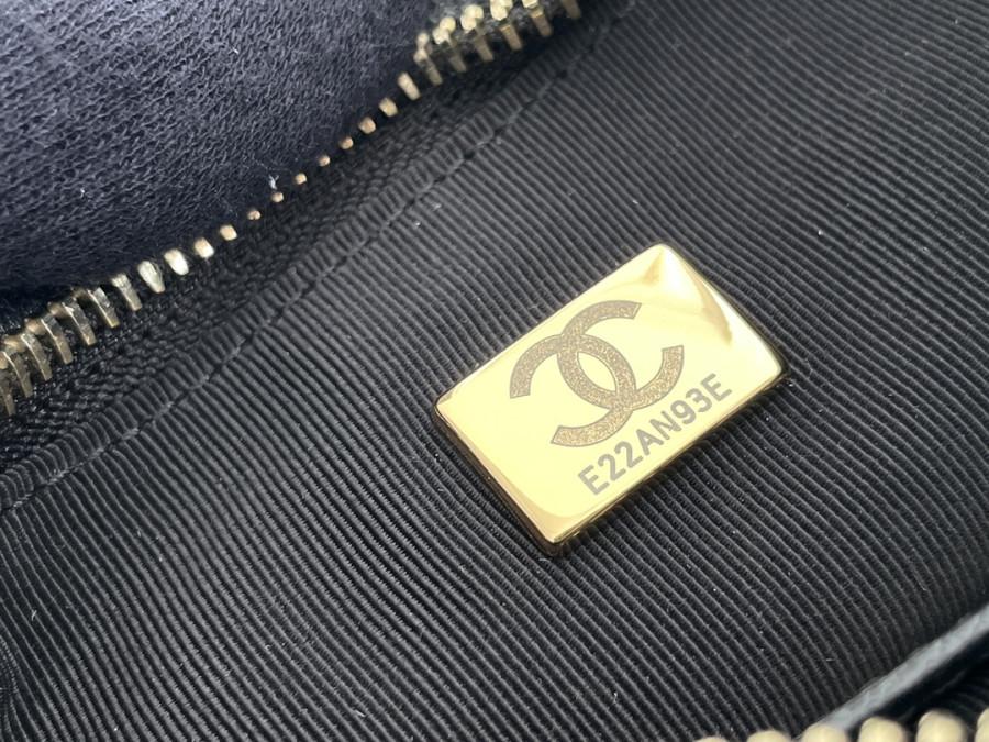 Túi xách Chanel 22K Hobo