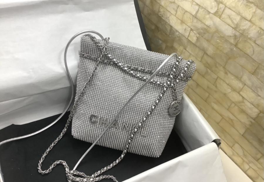 Túi xách Chanel Tote Mini 22 Bag