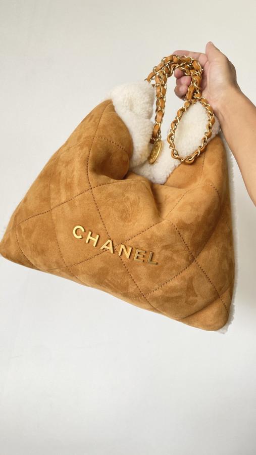 Túi xách Chanel Tote 22 Bag