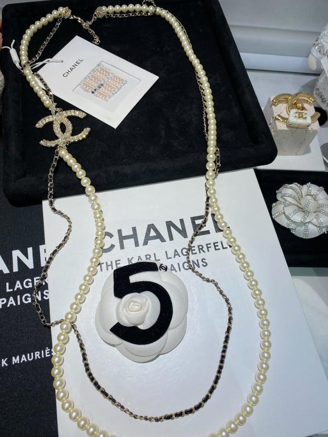 Vòng cổ Chanel