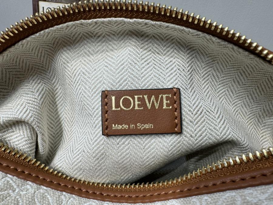Túi xách Loewe Cubi