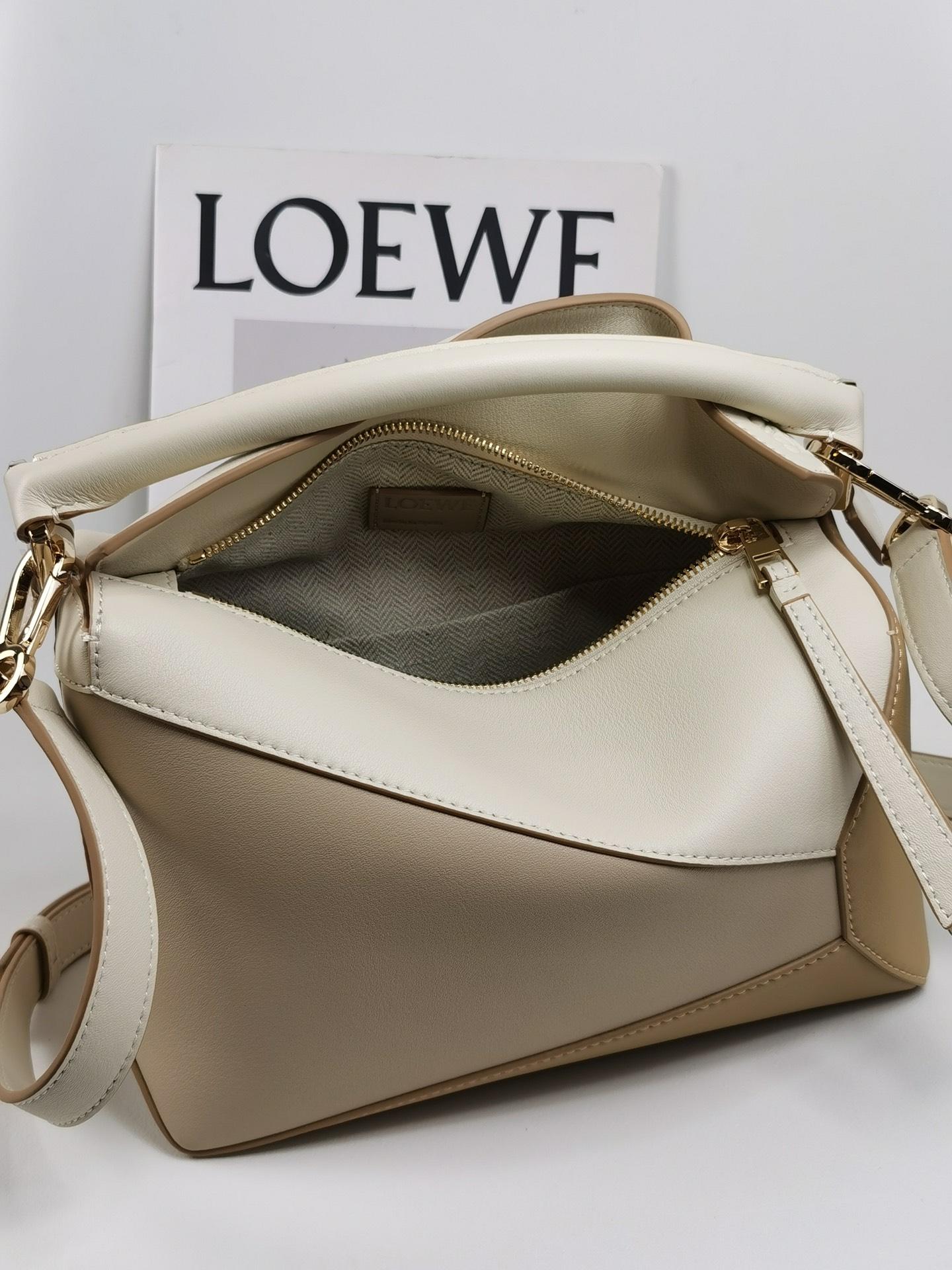 Túi xách Loewe Puzzle