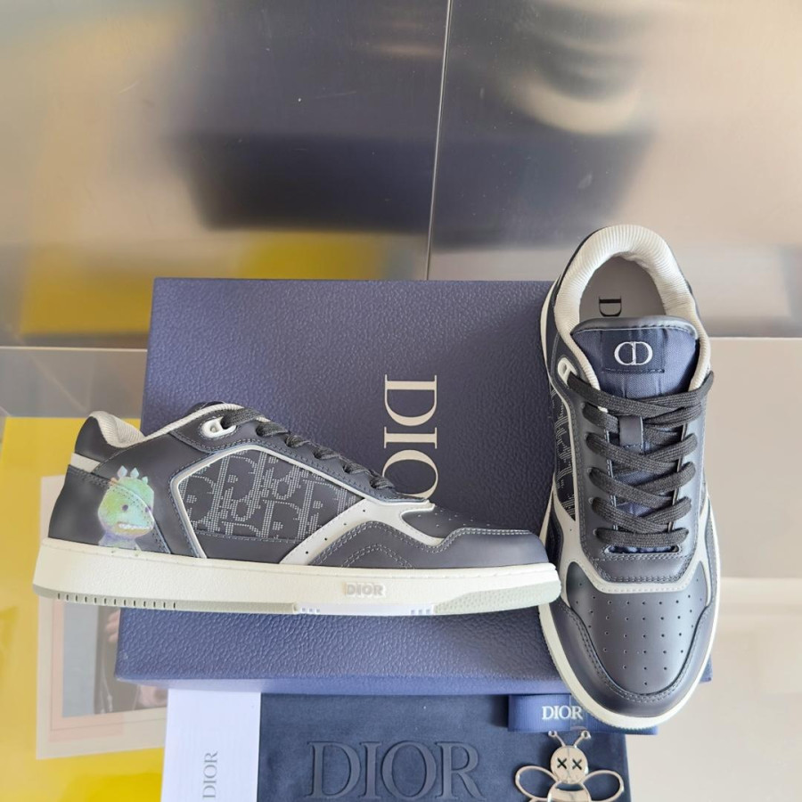 Giày thể thao Dior